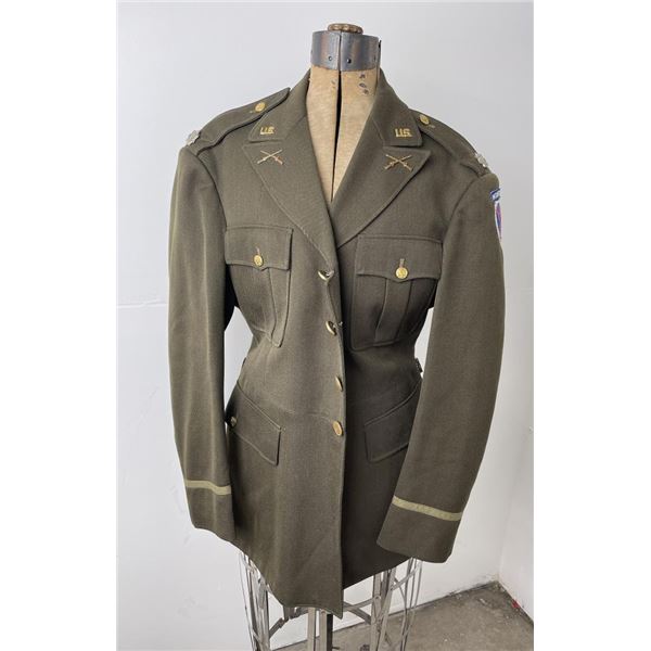 WW2 10th Mountain Division Uniform