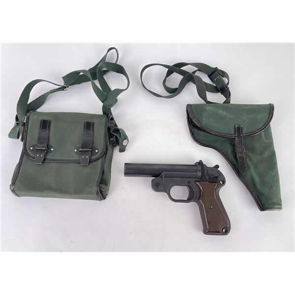 Russian 26.5mm Signal Flare Pistol w/ Holster