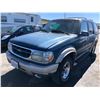 Image 1 : 1999	Ford	Explorer