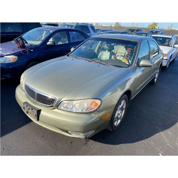 2001	INFINITI	I30