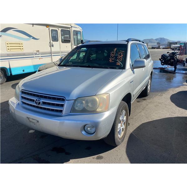 2003	Toyota	Highlander