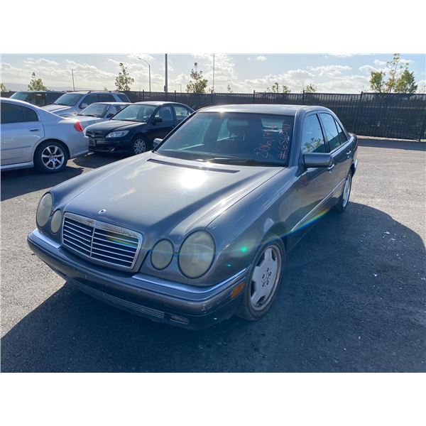 1998	Mercedes-Benz	E-Class