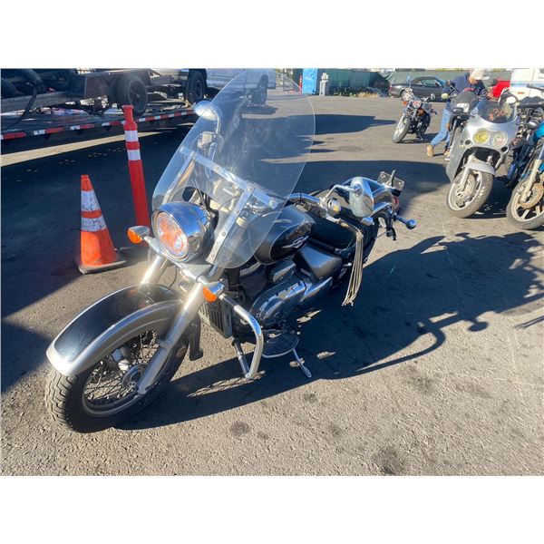 2005	Suzuki	VL800