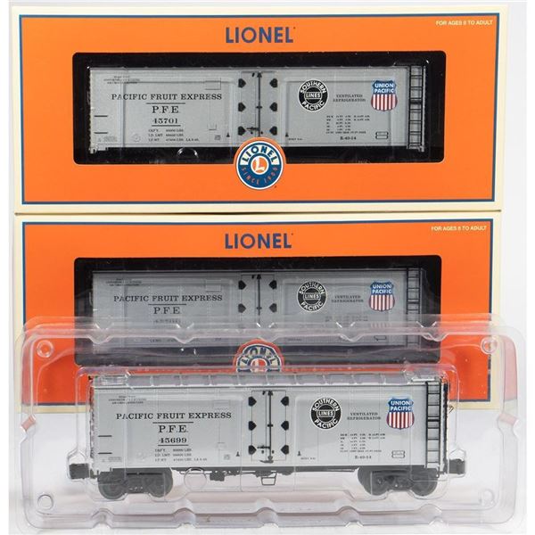 Lionel 6-11876 Pacific Fruit Express Steel Sided Refrigerator Car Silver 3 Pack. 6-17391, 6-17392, 6