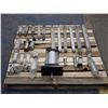 Image 4 : Lot Of Cylinder Items