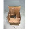 Image 1 : NEW - Dwyer Instruments #1823-00 Pressure Regulator