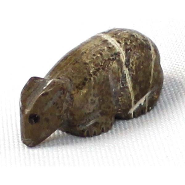 Zuni Purisima Stone Mouse Fetish by Tsethlikai