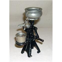 Arcade IH McCormick-Deering Cast Iron Cream Separator