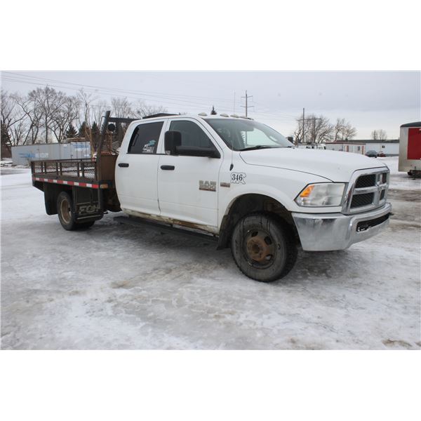 11/2013 Dodge 3500 crew cab dually, 4x4, 6.4 Motor, Auto, Showing 148,811 Km, c/w deck & ball 5th wh