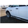 Image 8 : 2012 Dodge 3500 4x4, crew cab, white, 202,279 Km, 6.7 litre cummins, Auto, 5th wheel rails only SN.3