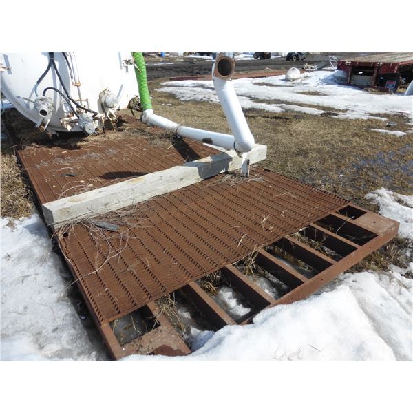 8' x 30' Grated Metal Skid