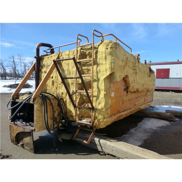 Yellow Insulated Tank, Approx. 8' x 16' c/w Hyd. Pump