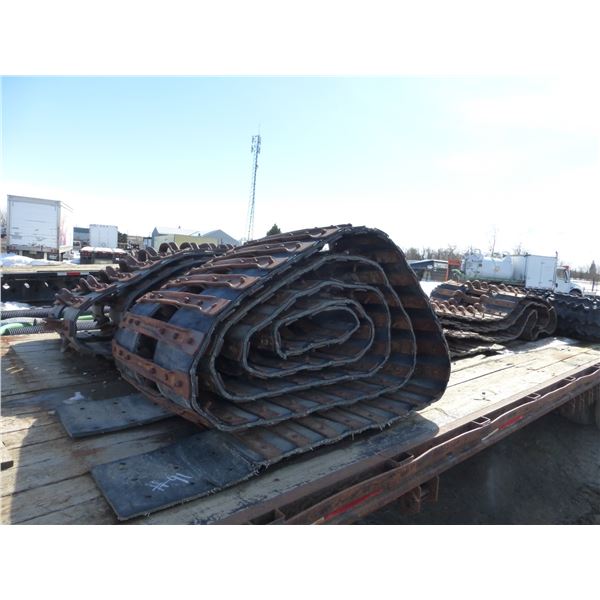 Qty of Rubber Cleated Tracks