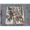 Image 1 : Qty of Shackles, Pintles, Chain and Pins