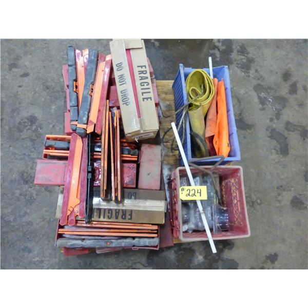 Qty of Emergency Flare Kits and Flags