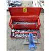 Image 1 : Combination Wrenches and Sockets