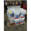Image 1 : 13- Pails of HD Diesel Oil 15/40