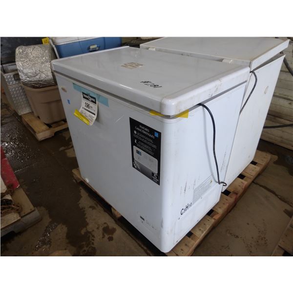 Chest Freezer 32"