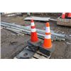 Image 1 : 14 Pylons
