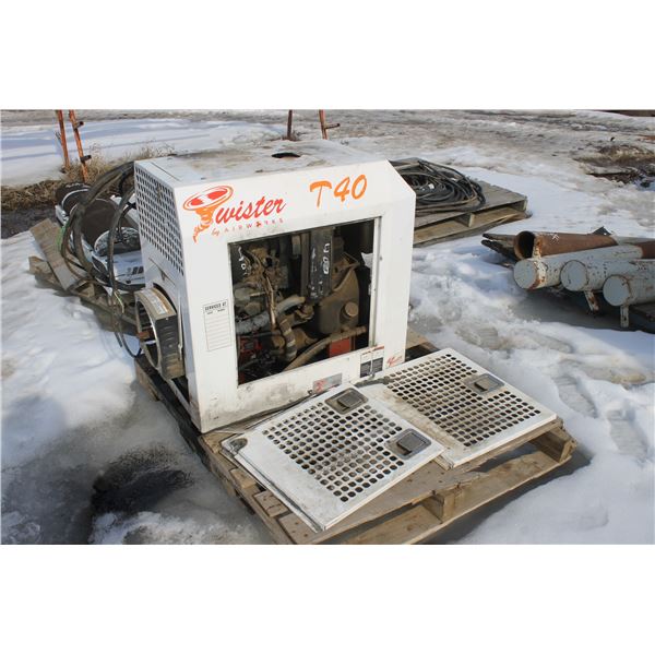 Twister T40 c/w 2 Cyl. Diesel