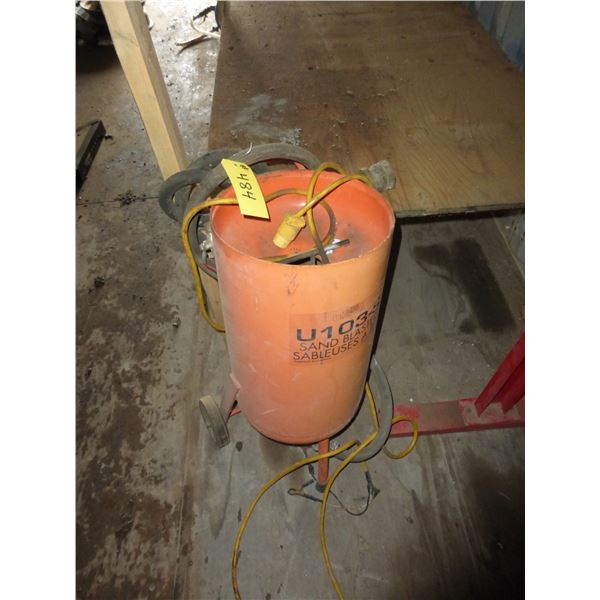 Small Sandblaster (Missing One Wheel)