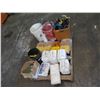 Image 1 : Pallet Multiple Canvas Straps, Safety Lights, Eyesaline & First Aid Kit, Paint, etc