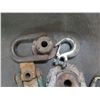 Image 2 : Multiple Metal Shackles, Hooks, Chain Accessories