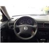 Image 52 : B2 --  2003 VW GOLF, Gold, 206182 KM's