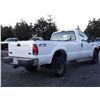 Image 8 : G5 --  2002 FORD F350 SRW SUPER DUTY 4X4, White, 228156 KM's