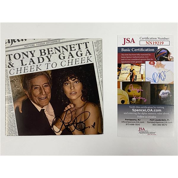 Autograph Lady Gaga CD Booklet