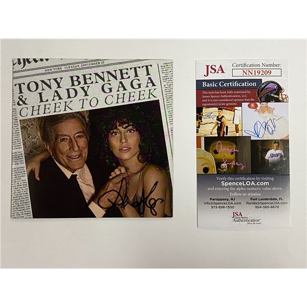 Autograph Lady Gaga CD Booklet