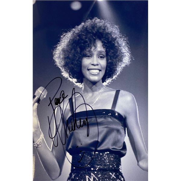 Autograph Whitney Houston Photo