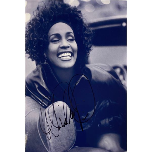 Autograph Whitney Houston Photo