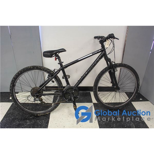 Men's 26" Giant Black Mountain Bike