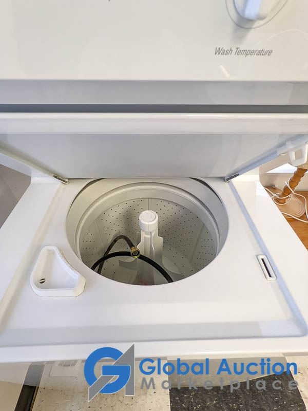 **GE SpaceSaver Stackable Washer/Dryer Combo - Working