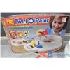 Image 2 : Twirl O Paint in Original Box - Working