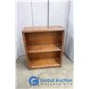 Image 1 : **Vintage Wooden Shelf