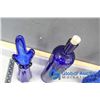 Image 8 : Blue Glass Bottles and Vases