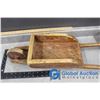 Image 3 : Vintage Miniataure Wooden Wheelbarrow
