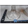 Image 4 : (2) Glass Oil Lamp with Shades - Full