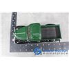 Image 2 : 1941 Plymouth Truck Diecast Model - Green