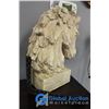 Image 4 : **Horse Sculpture