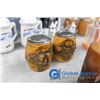 Image 8 : (17) Assorted Canada Tourism Salt & Pepper Shaker Sets
