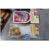 Image 4 : Hair Bonnets, Leather Care Kit and Shaving Kit