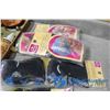 Image 5 : Hair Bonnets, Leather Care Kit and Shaving Kit