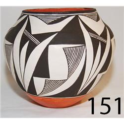 ACOMA POTTERY JAR