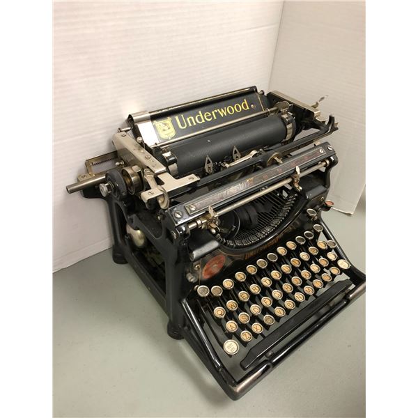 Antique Underwood Typewriter - made in the USA