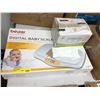 Image 1 : Beurer Digital Baby Scale with Bubos Wipe Warmer & Dispenser