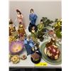 Image 2 : Table Lot of Misc. Ceramic & Porcelain Collectibles