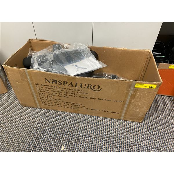 NASPALURO - Folding Dumbbell Stool